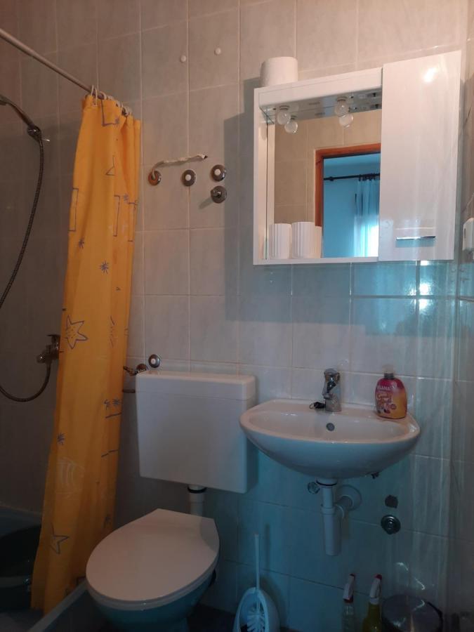 Ferienwohnung Marovito Supetarska Draga Exterior foto